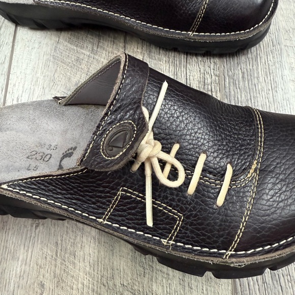 Birkenstock Alpro‎ Black Clogs - Picture 10 of 14